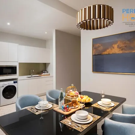 Pavilion Ceylon Hill Suites, Bukit Bintang By Perfect Host Kuala Lumpur Exterior photo A typical kitchen and dining room in a condominium